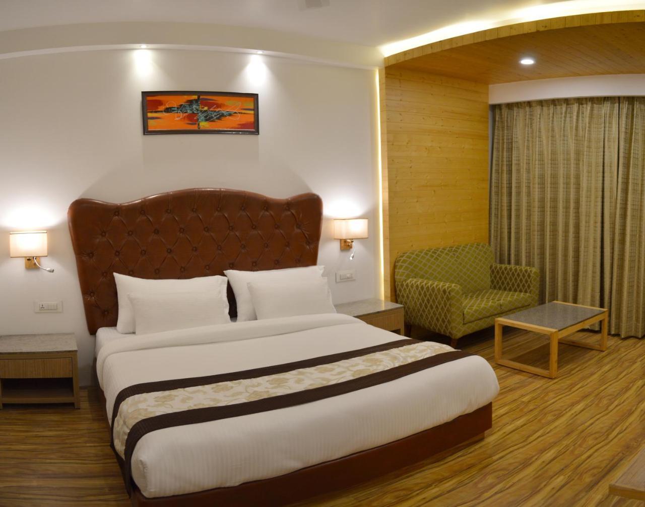 The Orchard Greens Resort - A Centrally Heated Property Manāli Exterior foto