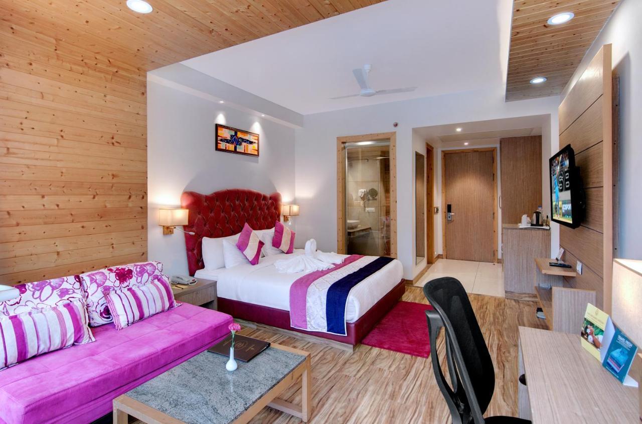 The Orchard Greens Resort - A Centrally Heated Property Manāli Exterior foto